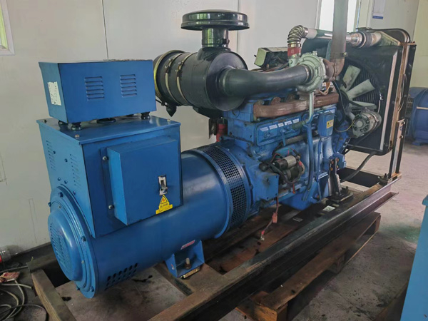 夏津100kW柴油发电机组使用多级机油有哪些优缺点？